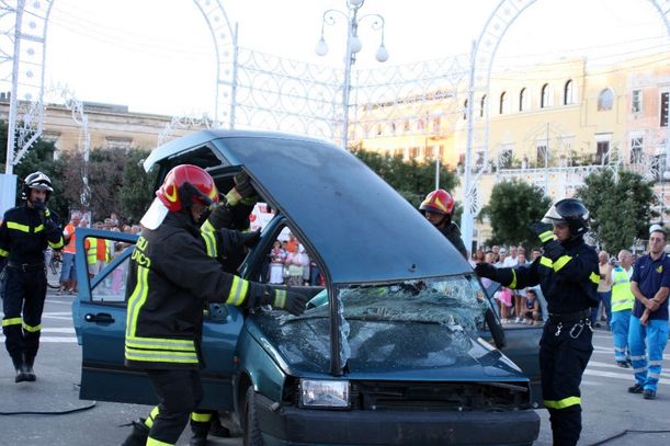  Festa dell'AIDO 2009: esercitazione dei vigili del fuoco 