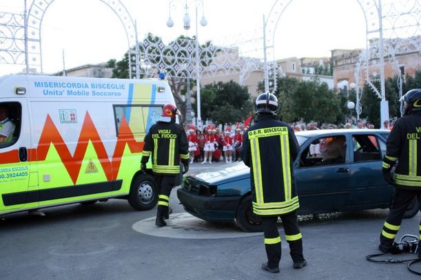  Festa dell'AIDO 2009: esercitazione dei vigili del fuoco 