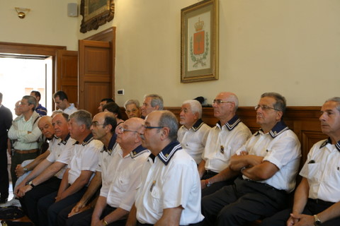  Manifestazione presso il municipio ed innagurazione del monumento 