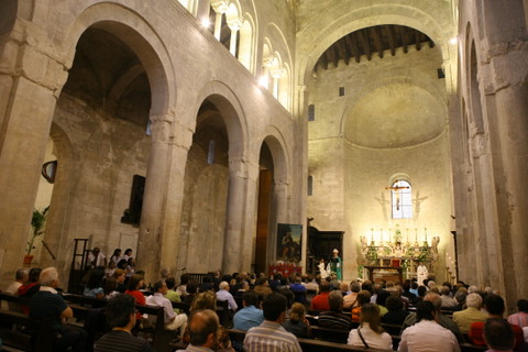  Manifestazione religiosa in cattedraleper il 50 anniversario dalla nascita della sezione AVIS di Bisceglie 